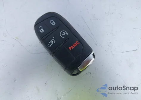 2014 Jeep Grand Cherokee Summit z USA, uszkodzony, nr VIN 1C4RJFJT0EC388918